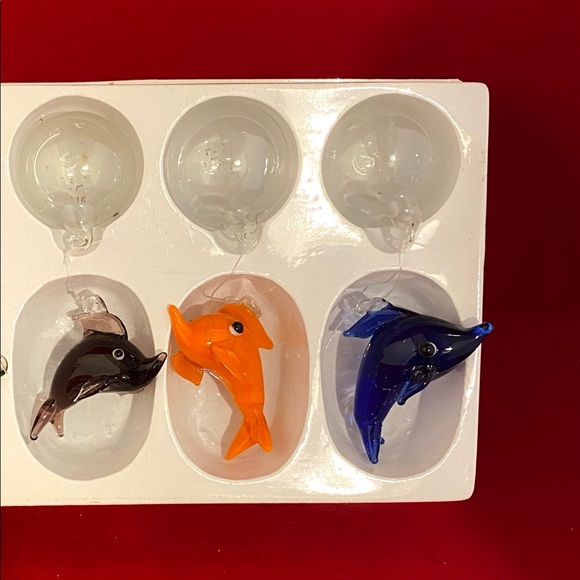 Floating Dolphins - Picture 4 of 9